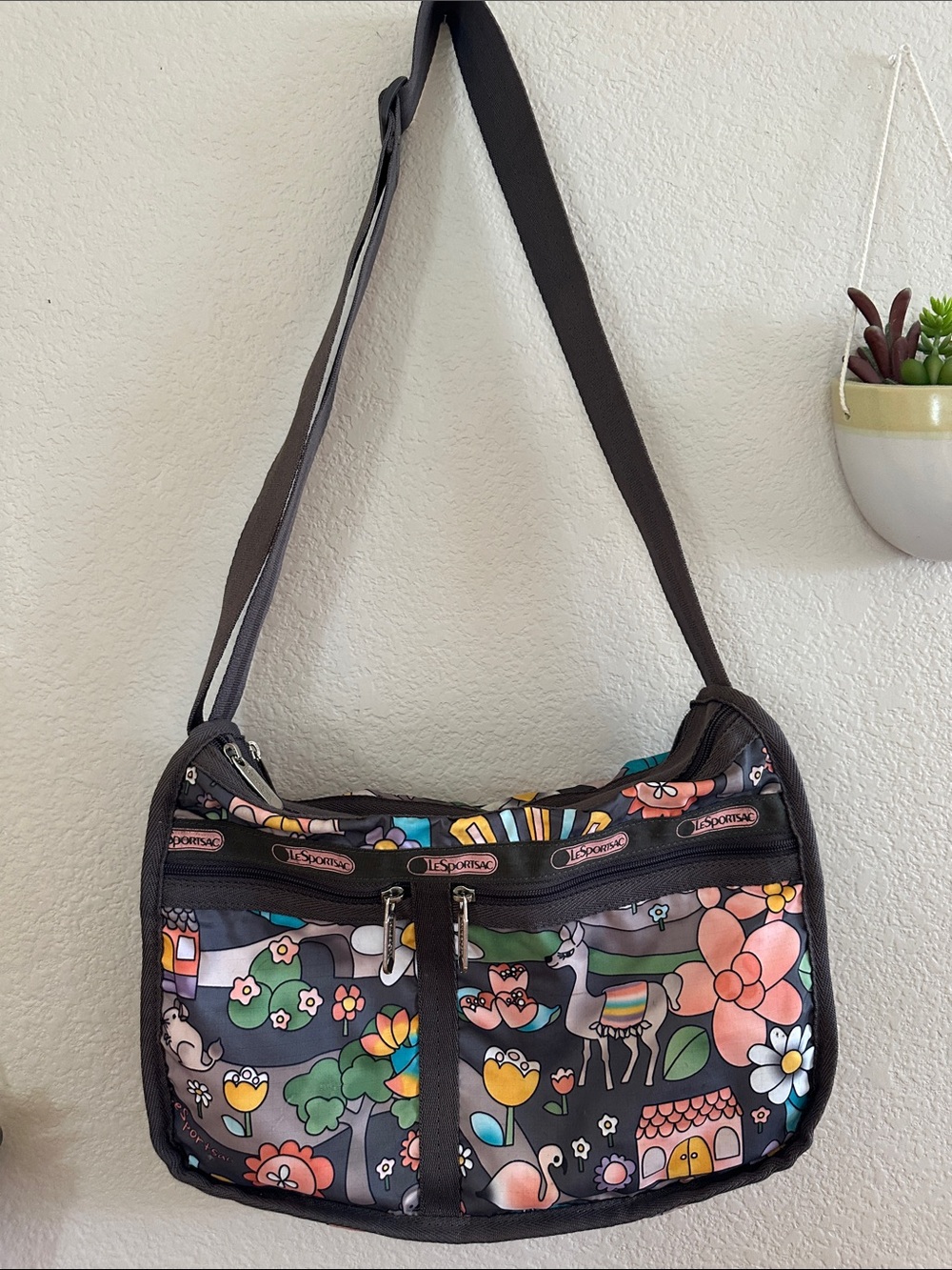 Lesportsac Crossbody Animal Boho Cute Kawaii Bag Purse